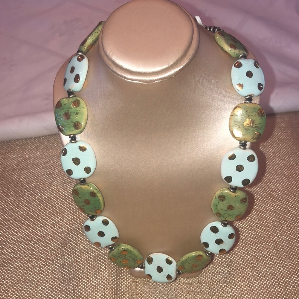 Circle statement necklace